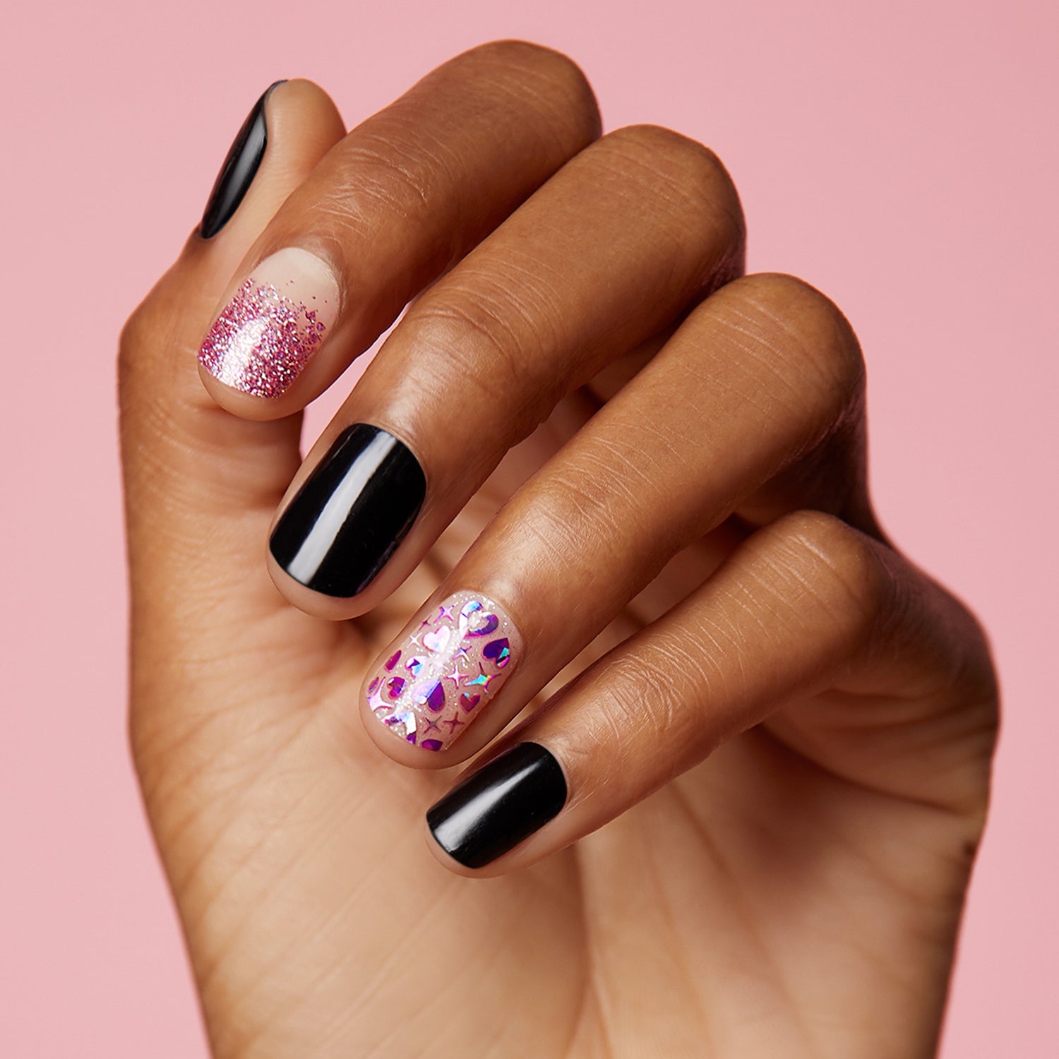 5 holographic nail art ideas you need to copy ASAP