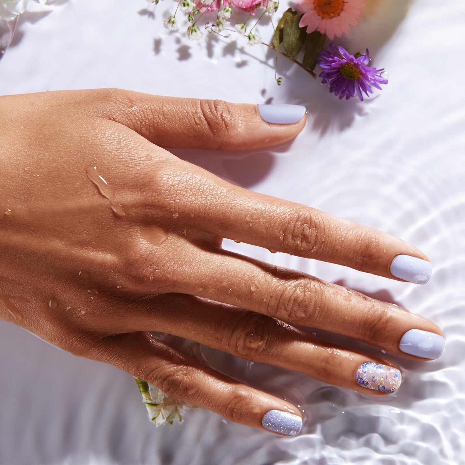 Lavender, lilac, and clear gel nail strips  WITH FLORALS