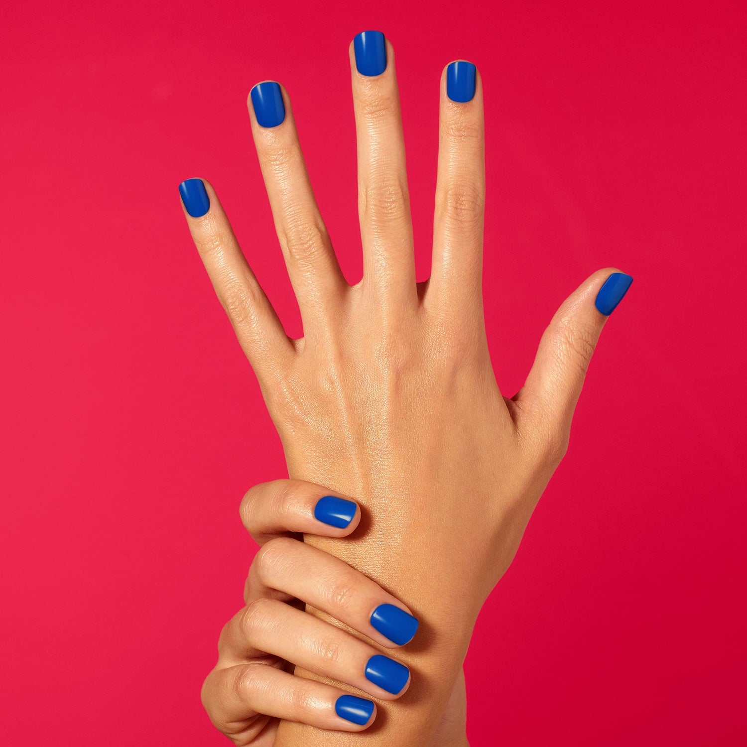 bright blue nails